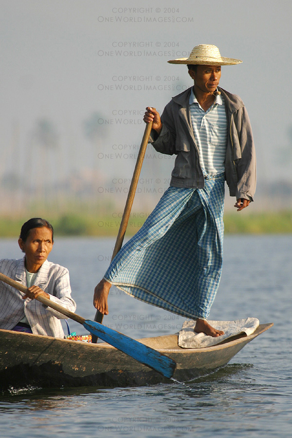 [Photograph: Inle Rower]